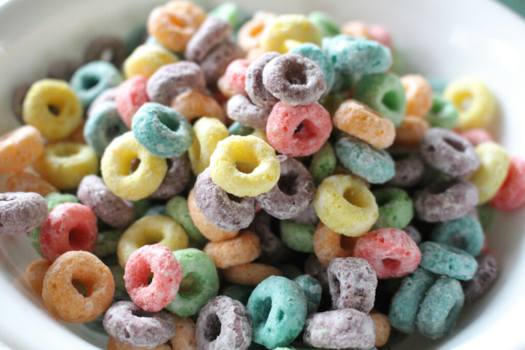 Bowl of Fruit Loops colorful cereal.