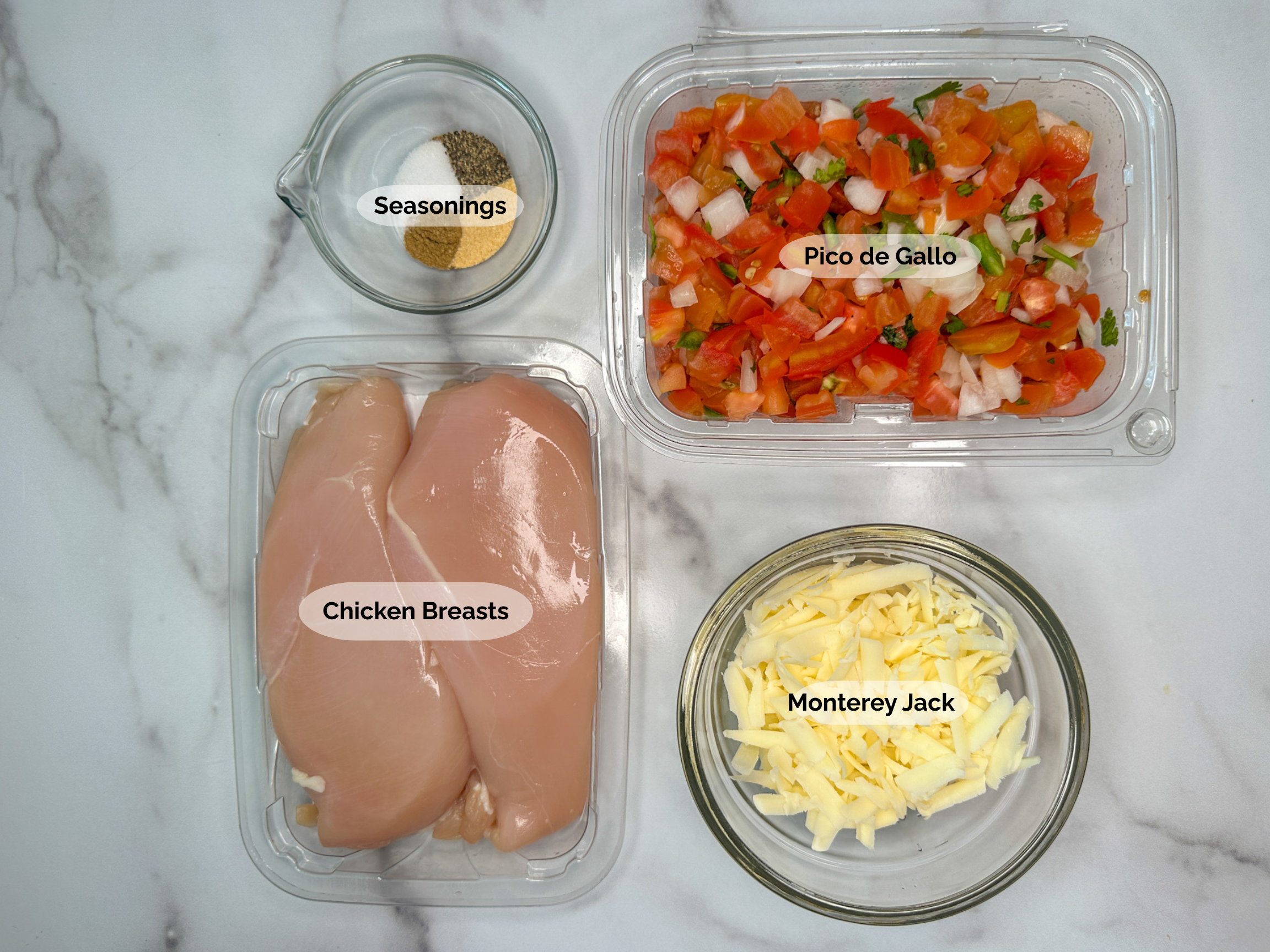 Salsa Fresca Chicken ingredients: chicken breasts, seasonings, pico de gallo, and shredded monterey jack cheese.