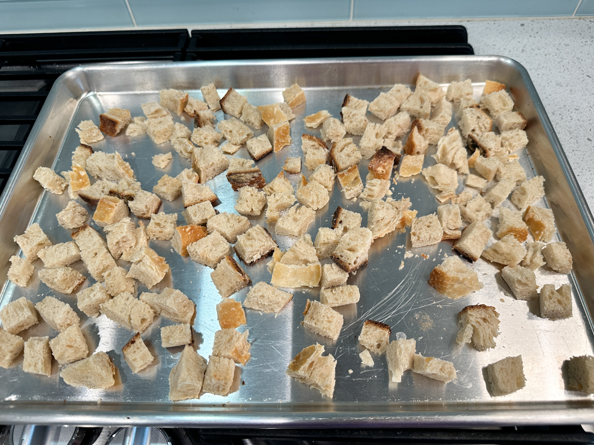 toasted bread cubes